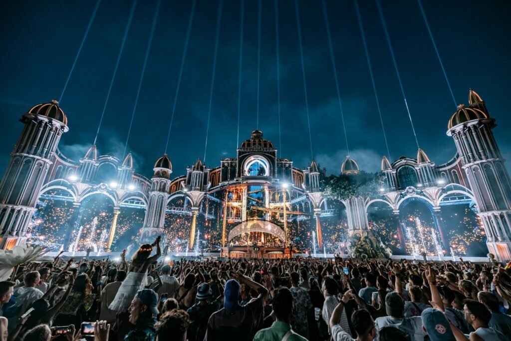 Partybus naar Tomorrowland